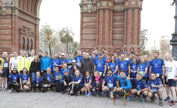Empleados de Zurich Seguros en la media maratón de Barcelona